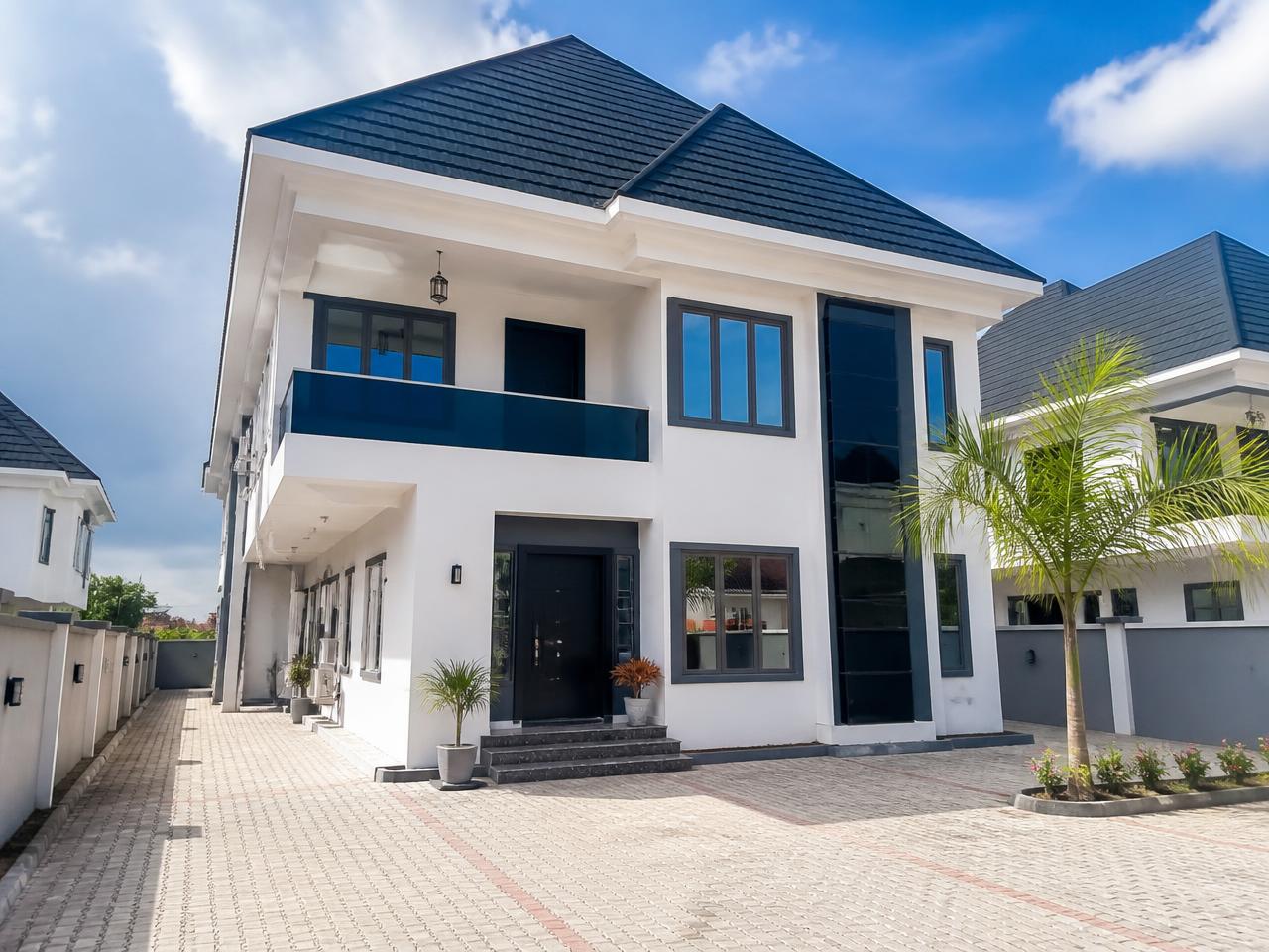 A modern four-bedroom duplex at David Smart City